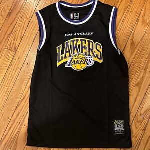 Kids NWT Los Angeles Lakers Black Jersey